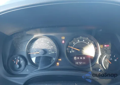 2016 Jeep Compass 75Th Anniversary из США, поврежденный, VIN 1C4NJDBB6GD671118